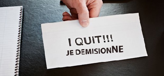 LA LETTRE DE DEMISSION QUI «TUE»