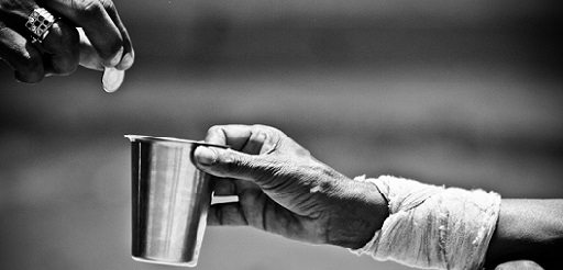 POURQUOI LES PAUVRES S’APPAUVRISSENT ?