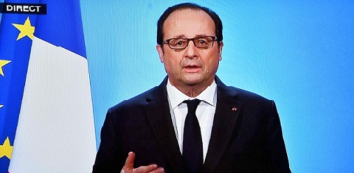 FRANÇOIS HOLLANDE JETTE L’EPONGE
