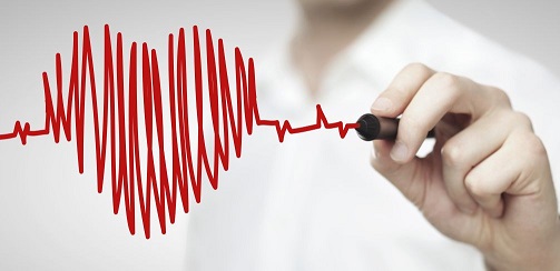 CRISE CARDIAQUE : SYMPTÔMES ET TRAITEMENTS