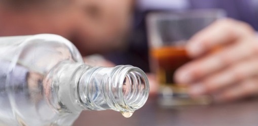 LA CONSOMMATION D’ALCOOL DES MINEURS
