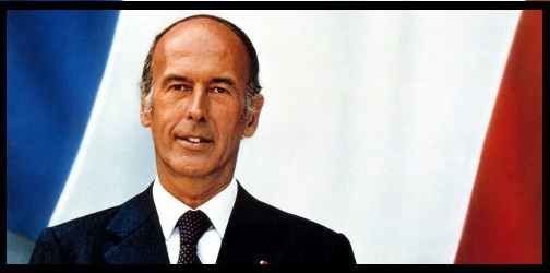 VGE A TIRÉ SA RÉVÉRENCE
