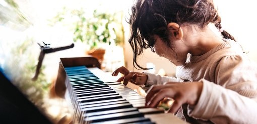 LA LECON DE PIANO
